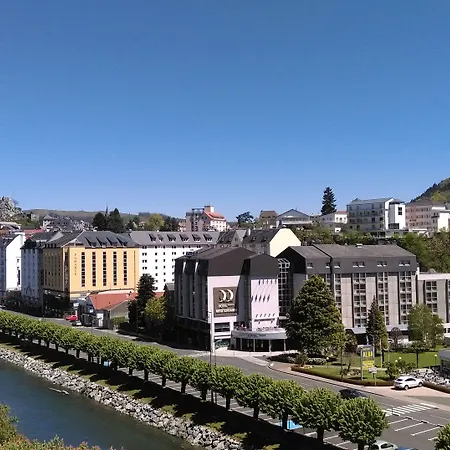 Notre Dame De La Sarte Hotel Lourdes