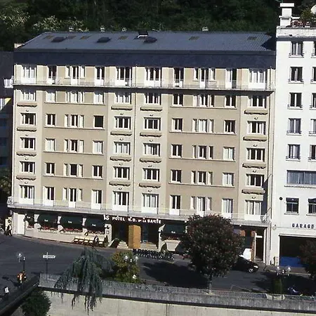 Adonis - Notre Dame De La Sarte Hotel 3*