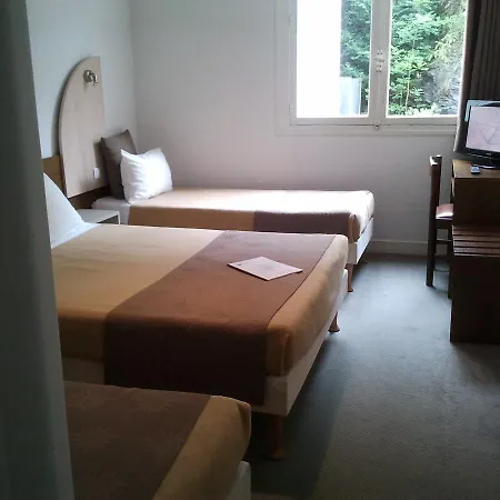 Hotel Adonis - Notre Dame De La Sarte