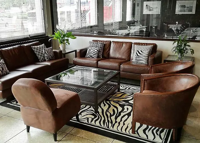 Adonis - Notre Dame De La Sarte 3*