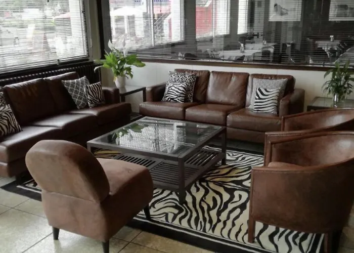 Adonis - Notre Dame De La Sarte 3* Lourdes