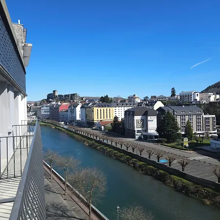 Adonis - Notre Dame De La Sarte Otel